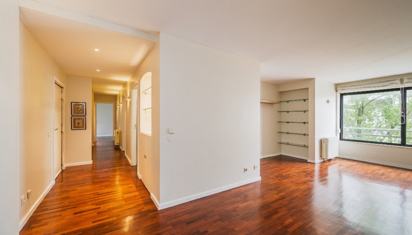 House in Foz do Douro - Image 3