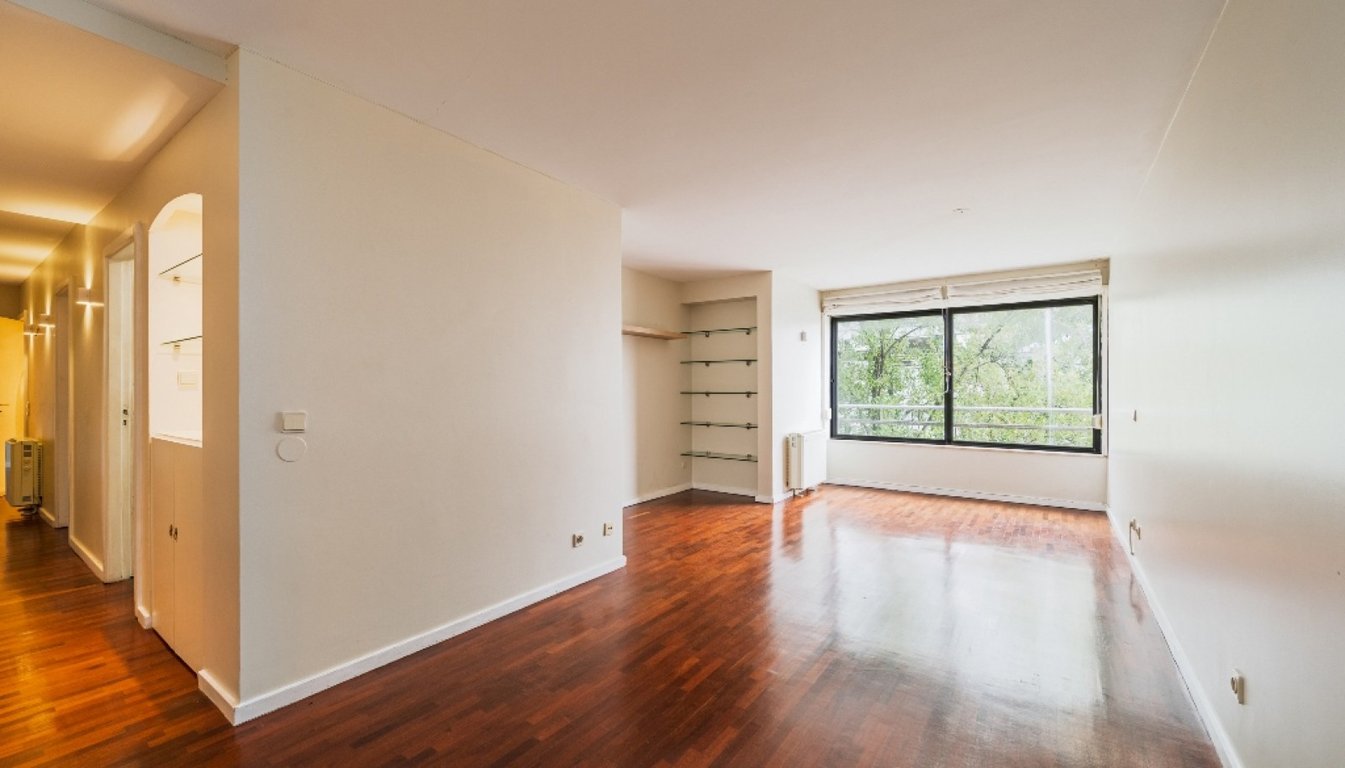House in Foz do Douro - Image 2