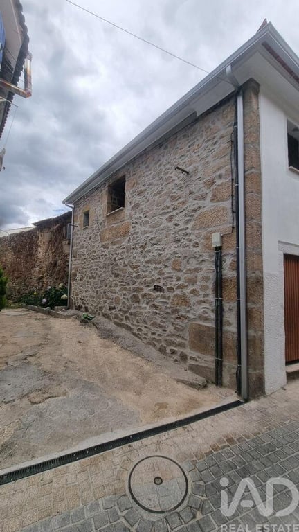 House in Moimenta da Beira