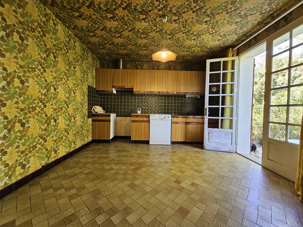 House in Chirac - Image 3