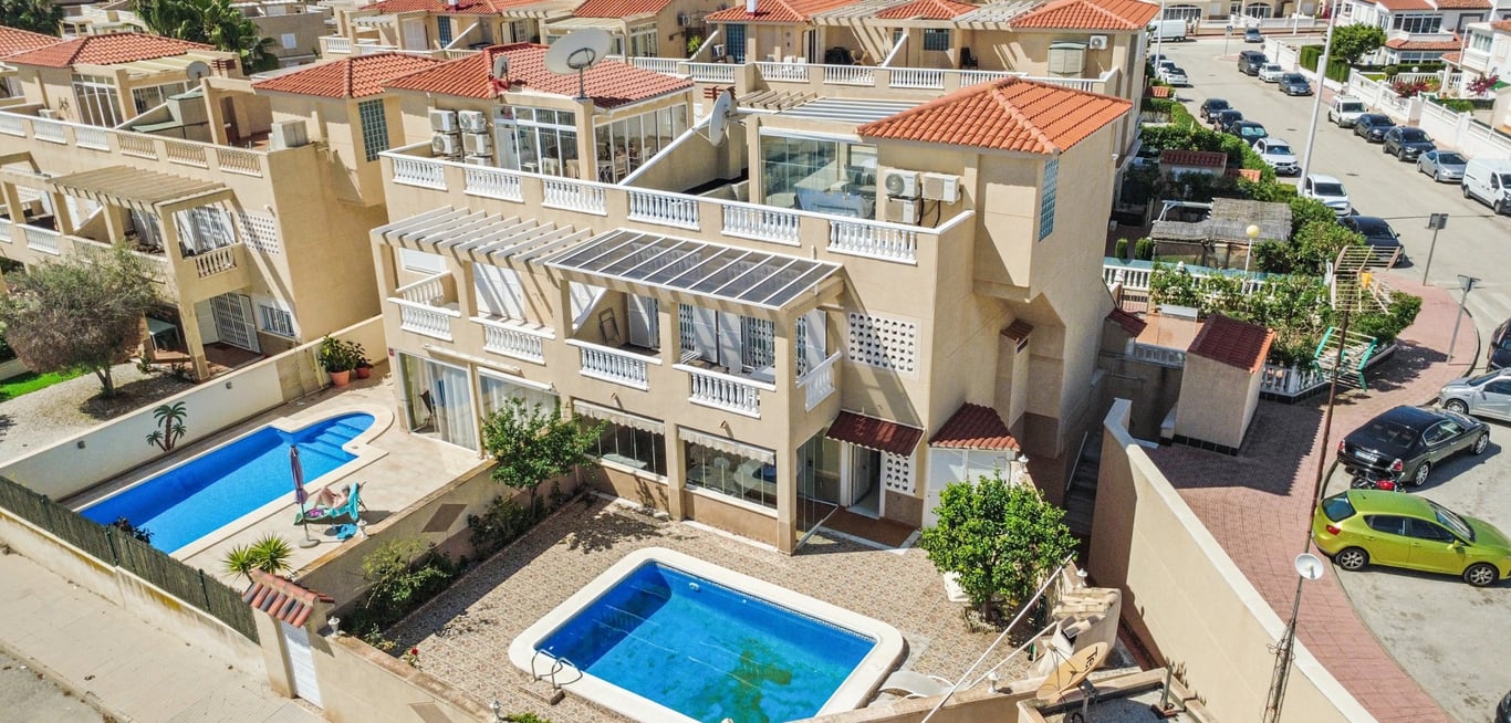 Apartment in Playa Flamenca - Image 3