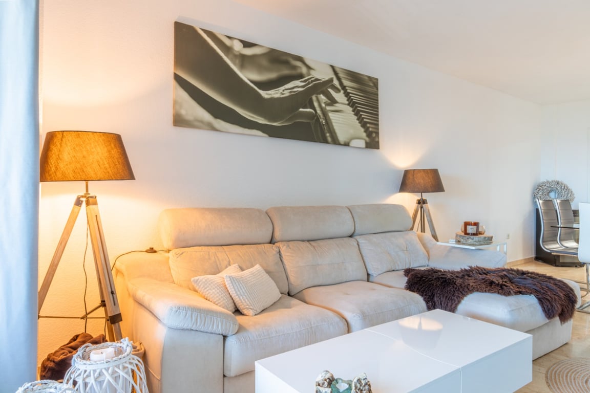 Apartment in Moraira - Image 2