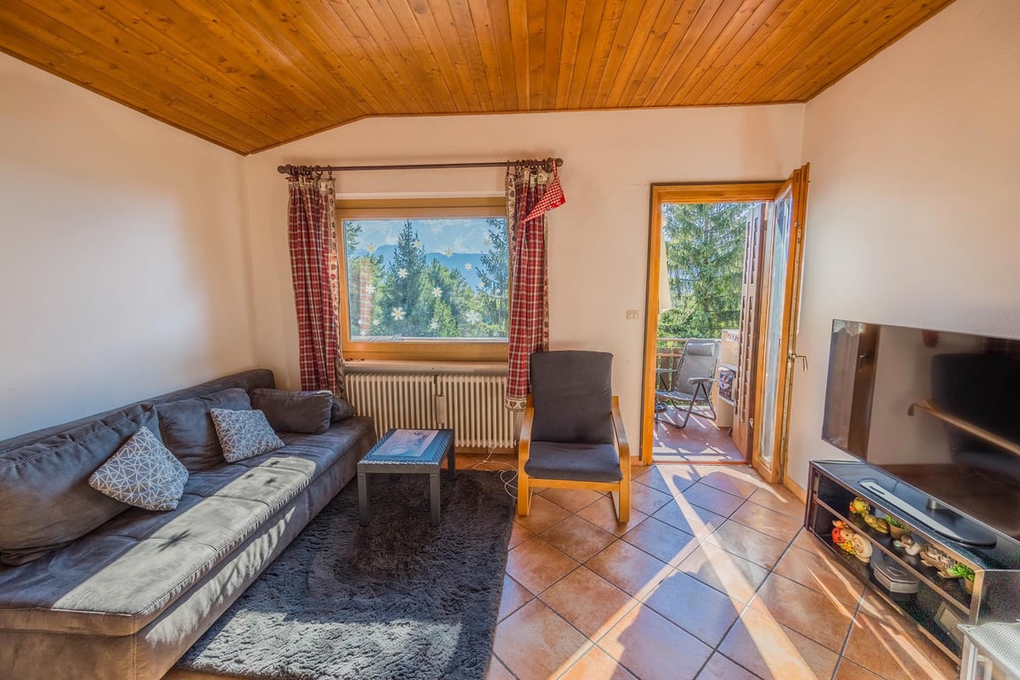 Apartment in Salter - Image 2