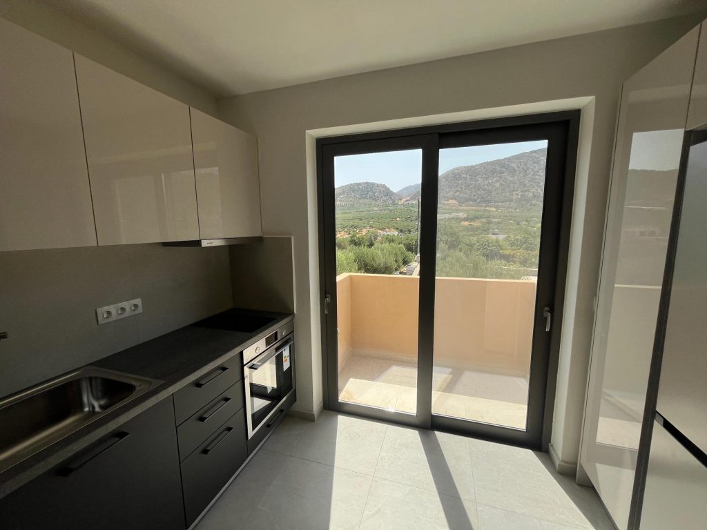 House in Vrachasi - Image 3