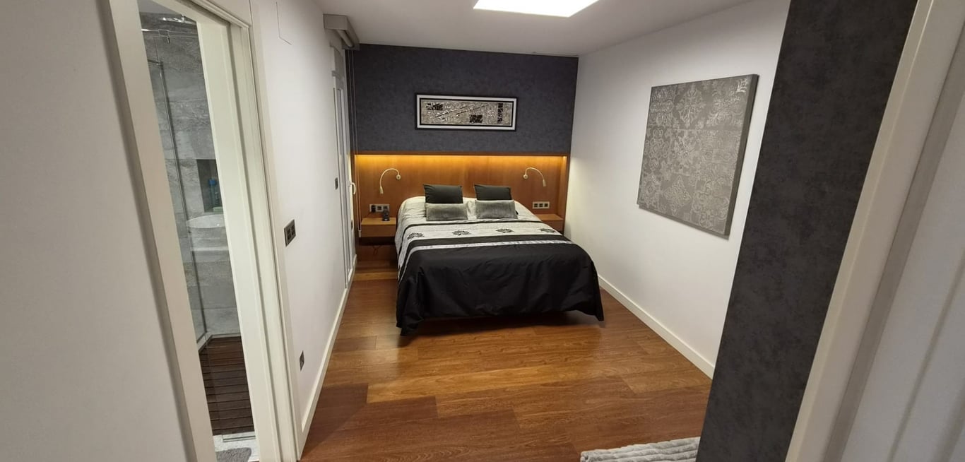 Apartment in Torrevieja - Image 2