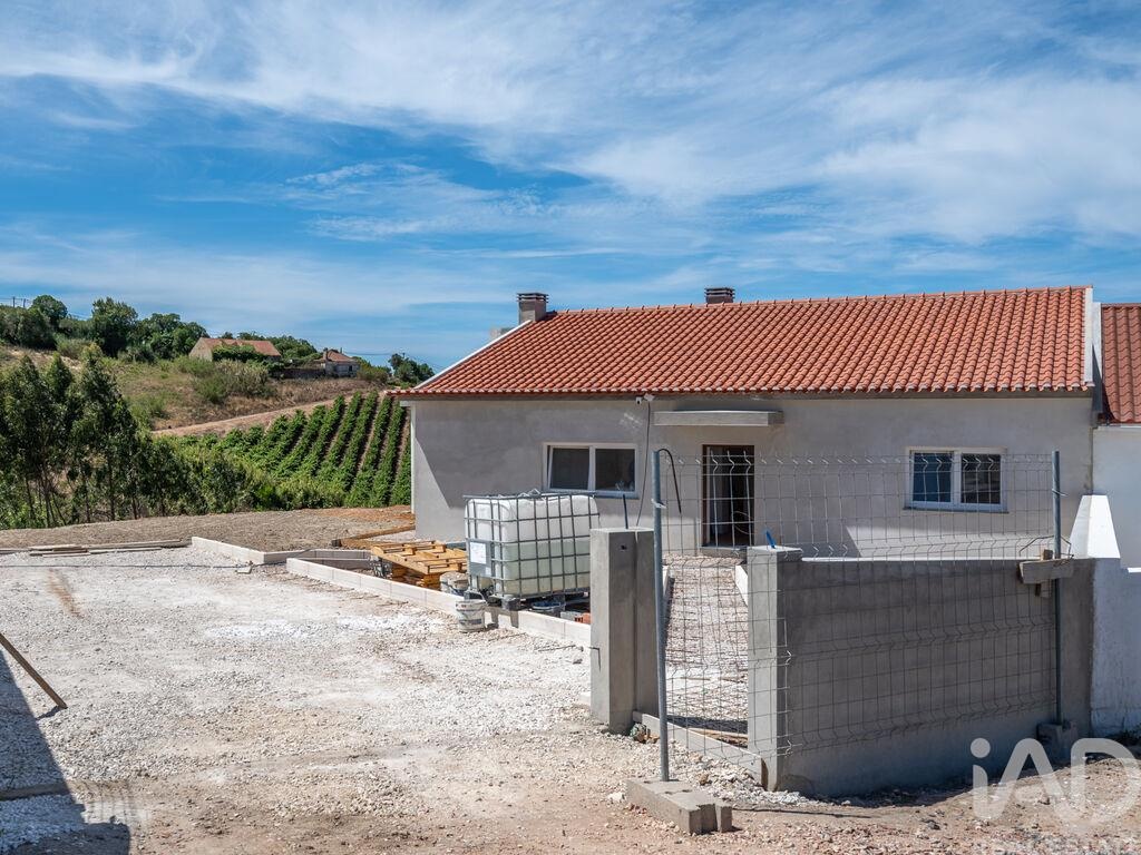 House in Encarnacao - Image 2