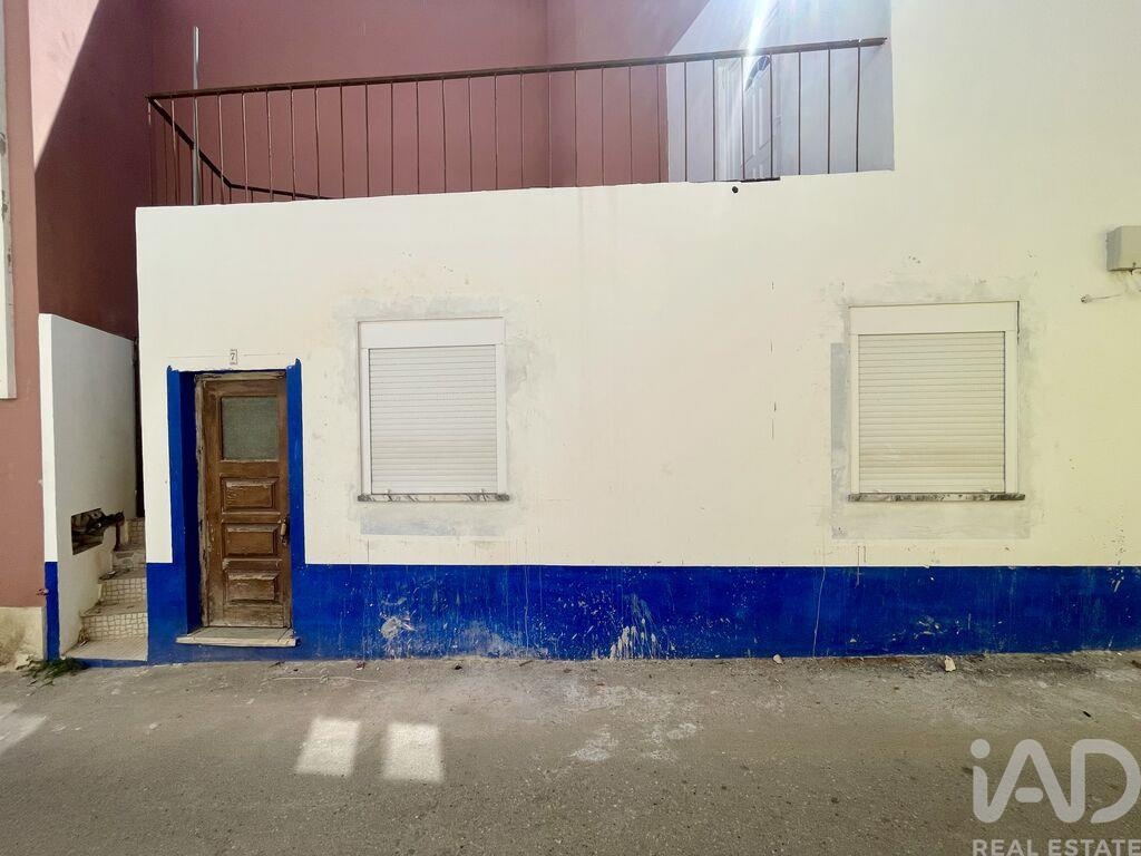 House in Peral
