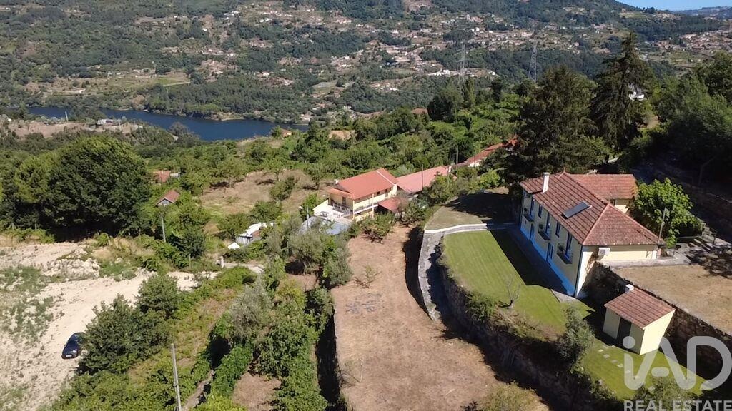 Farm, Ranch or Equestrian in Sao Cristovao de Nogueira