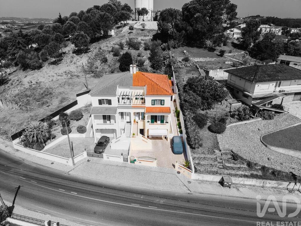 House in Pero Moniz