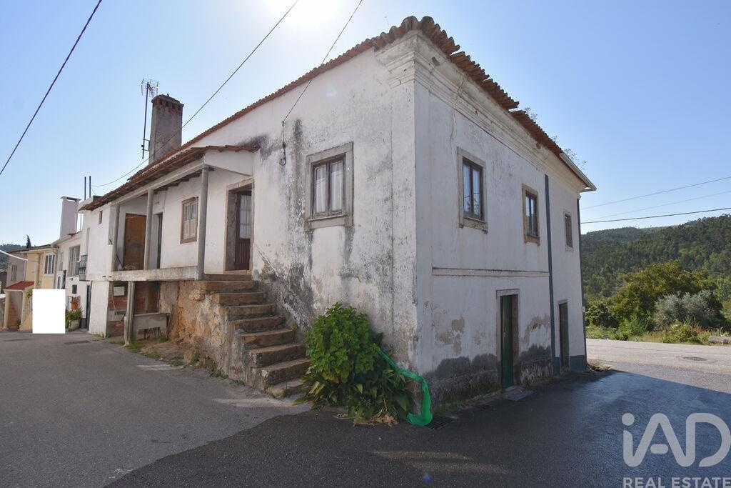House in Penela - Image 3