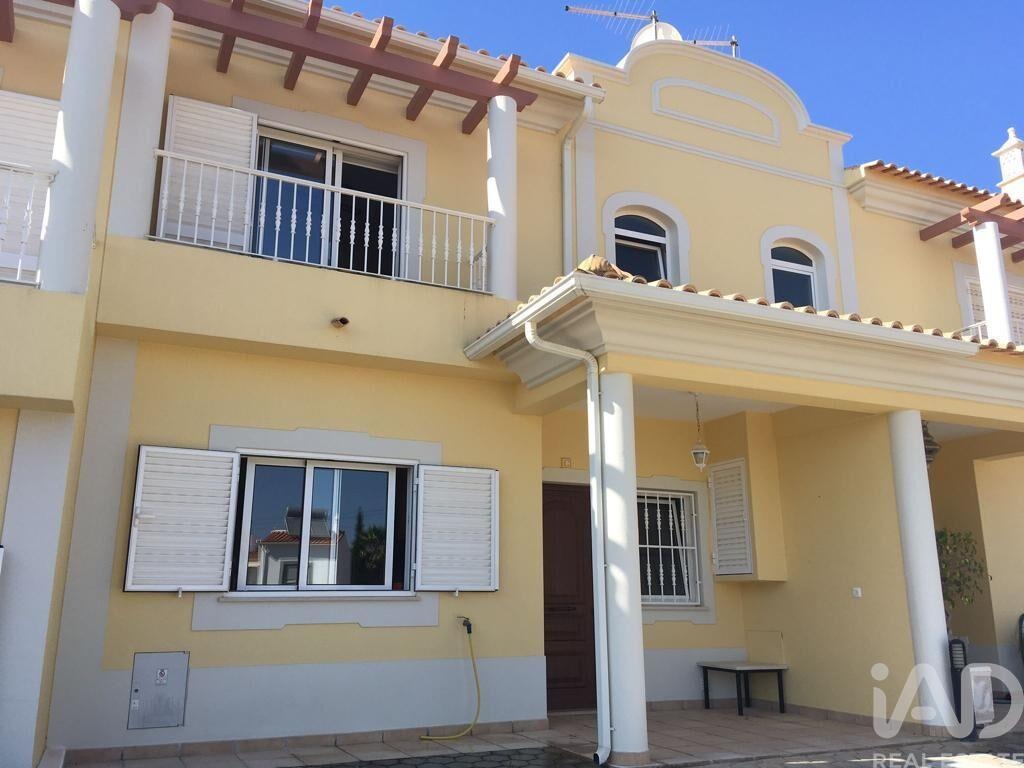 House in Ferreiras