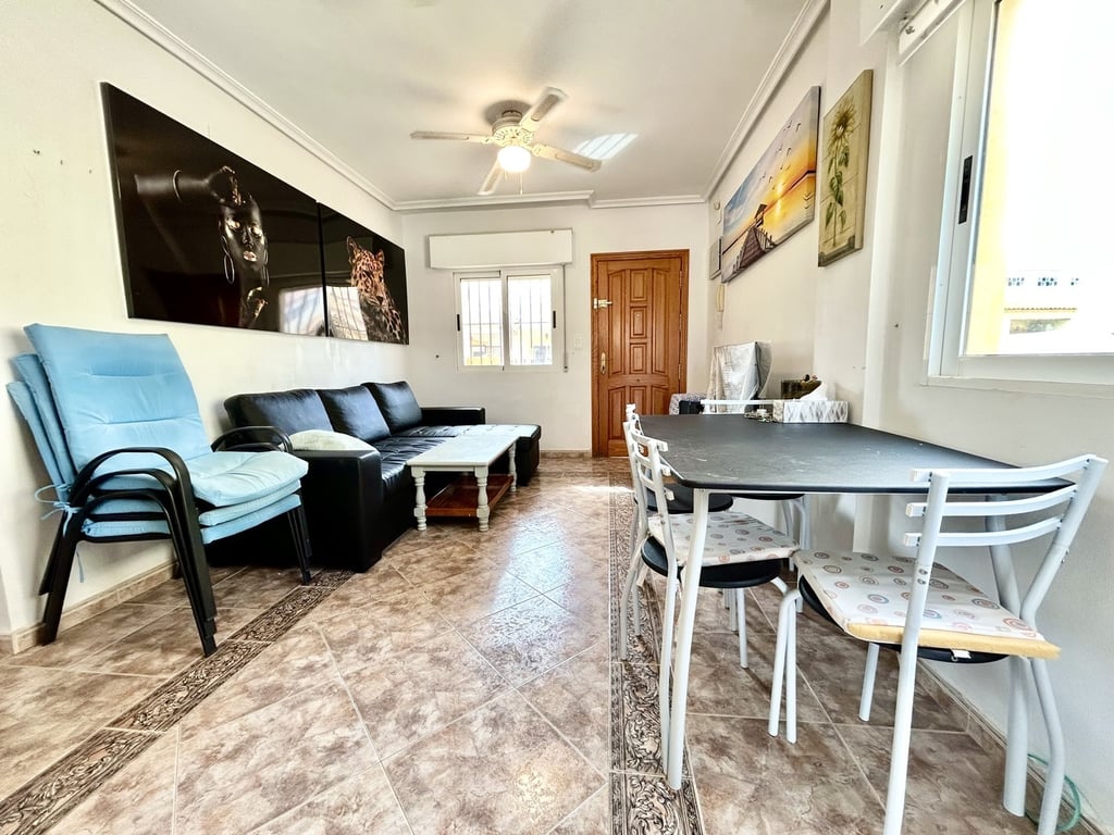 Apartment in La Zenia - Image 3