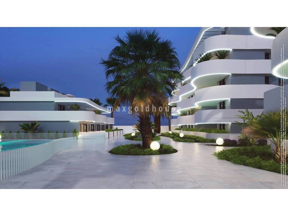 Apartment in Urbanizacion El Raso - Image 2
