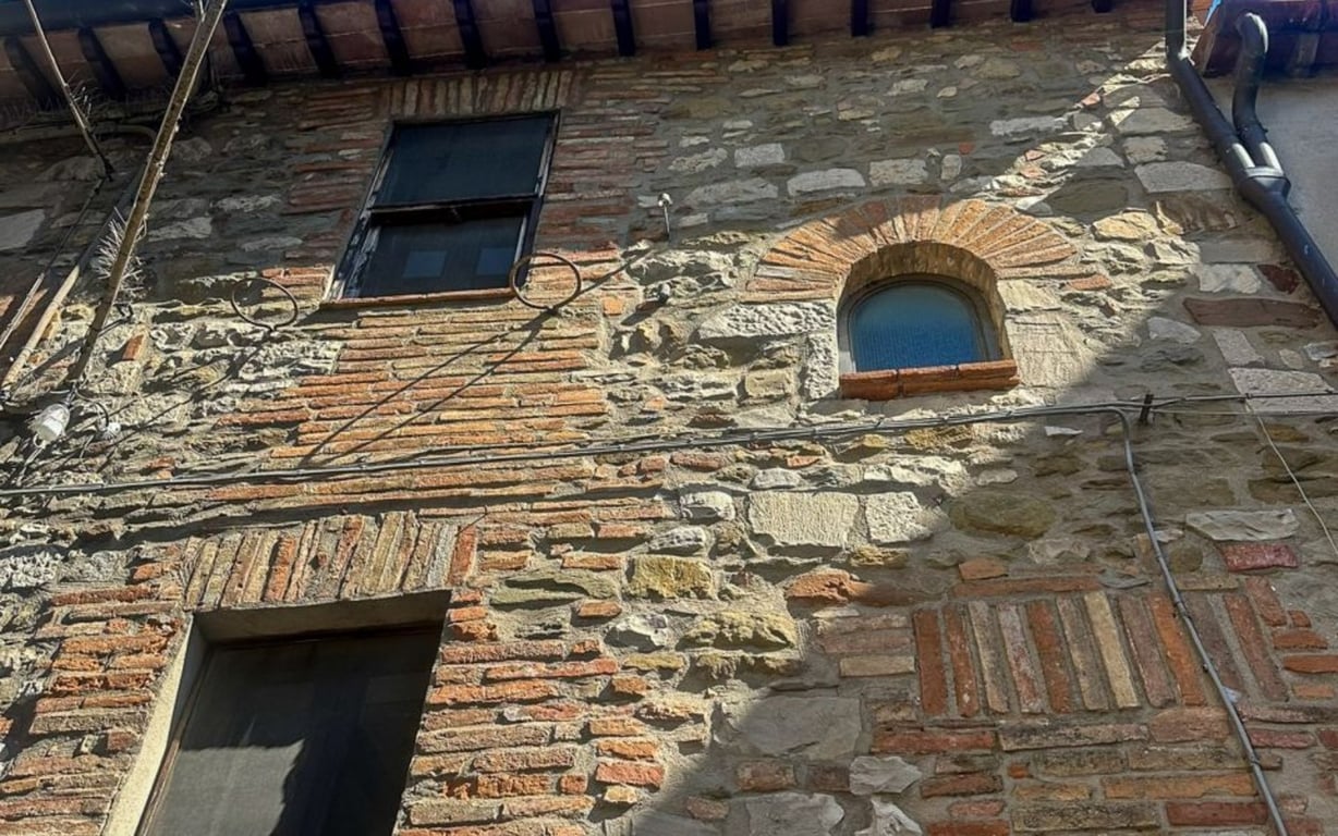 House in Doglio - Image 2