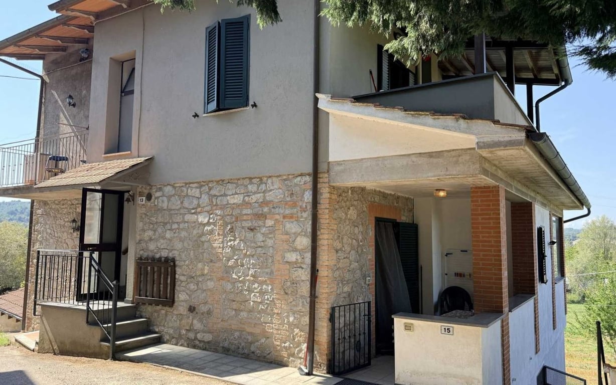 House in Fabro