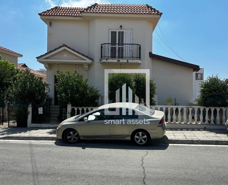 House in Ayios Athanasios (quarter)