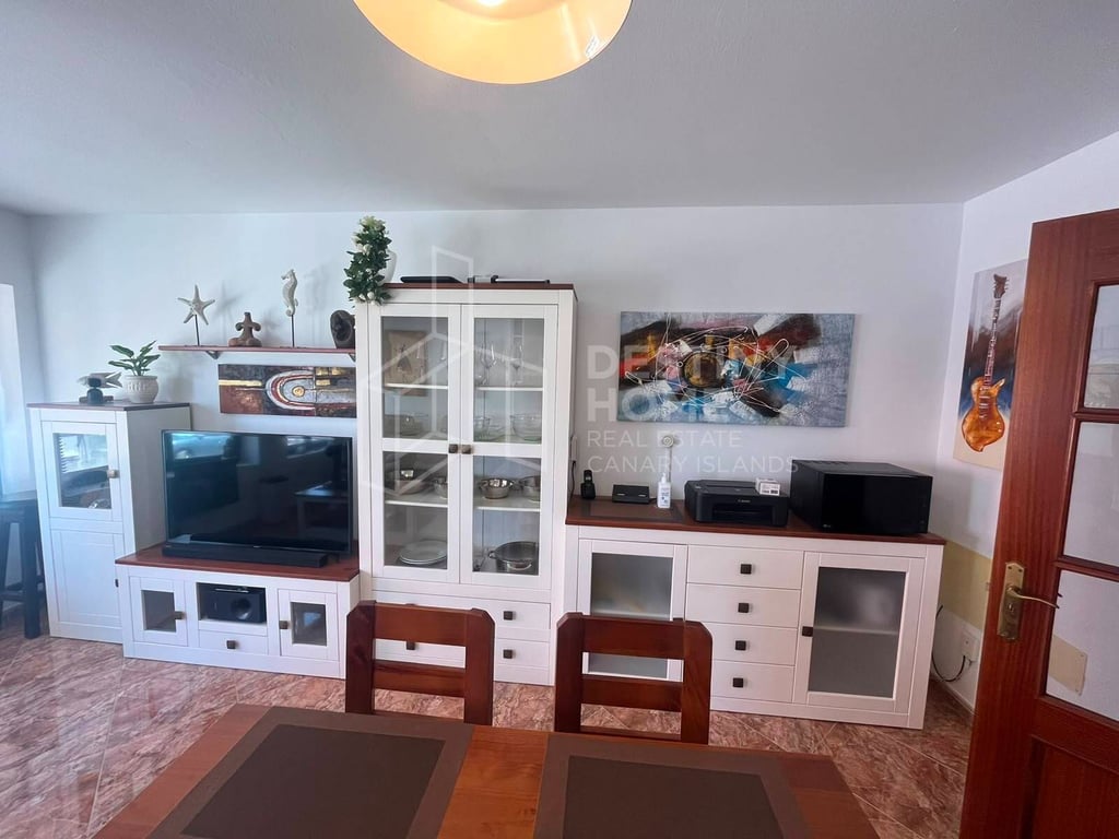 House in Puerto de las Lajas - Image 3