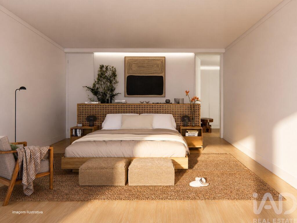 Apartment in Rio Tinto - Image 3