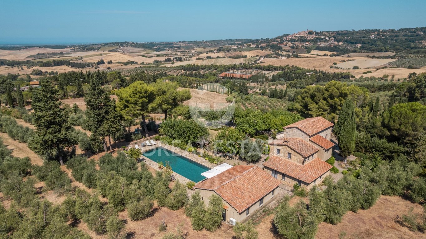 House in Casale Marittimo - Image 2