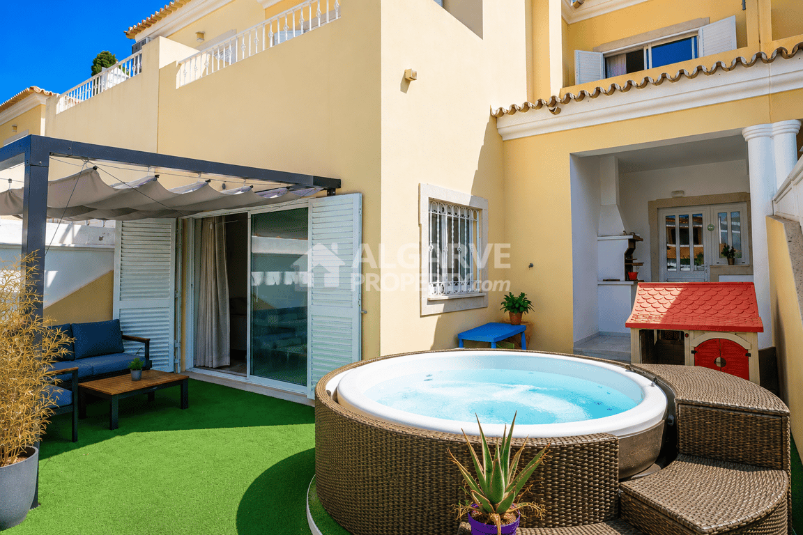 House in Vilamoura - Image 2