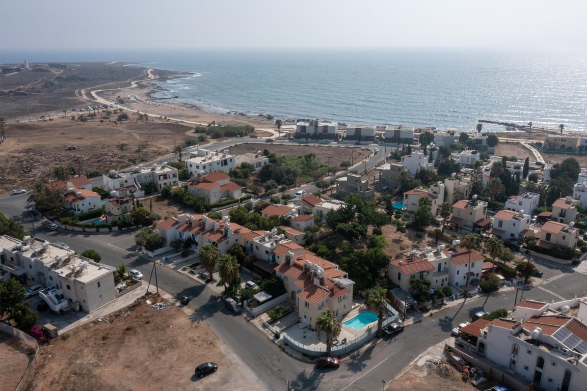 House in Kato Paphos - Image 2