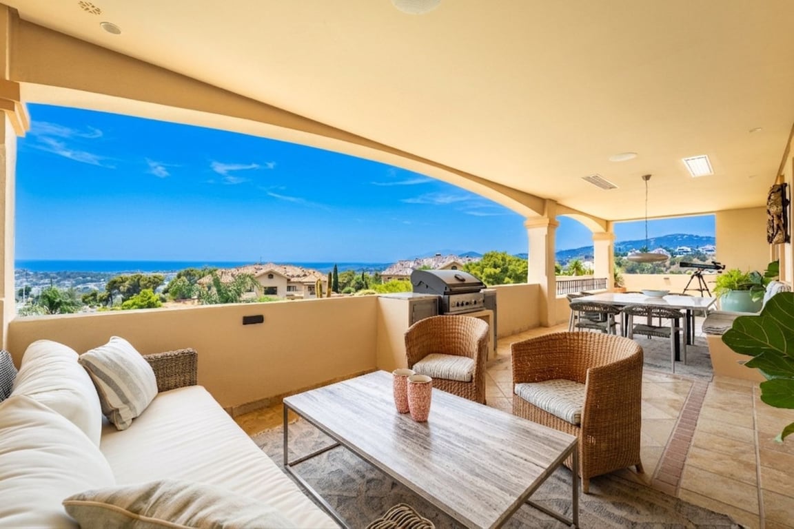 Apartment in Nueva Andalucia