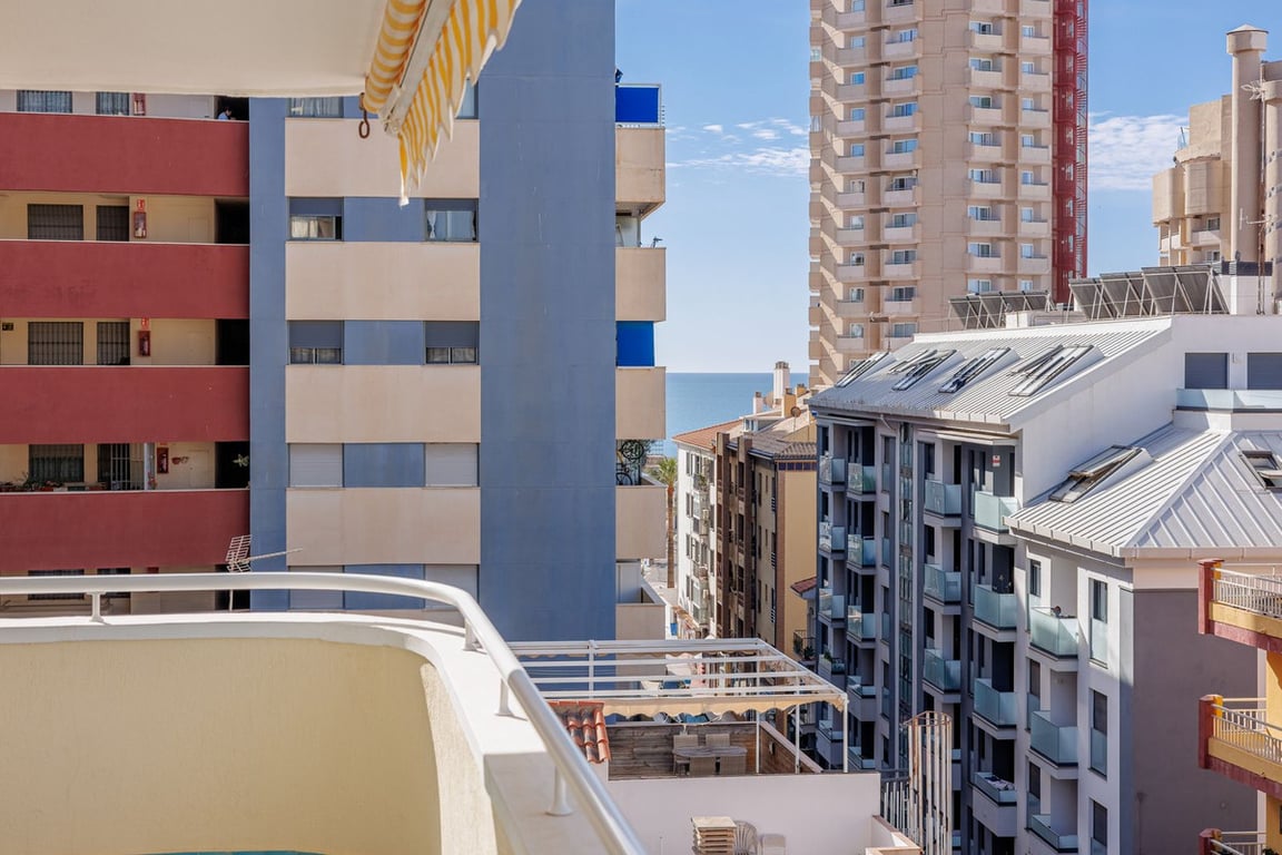 Apartment in Fuengirola - Image 2