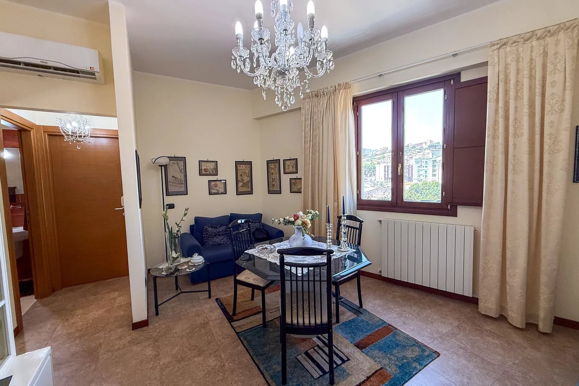 Apartment in Termini Imerese - Image 2