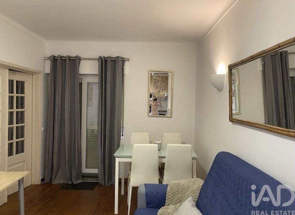 Apartment in Cascais - Image 3