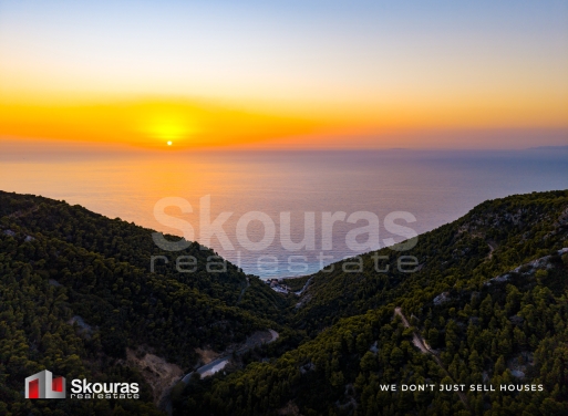 Land in Lefkada