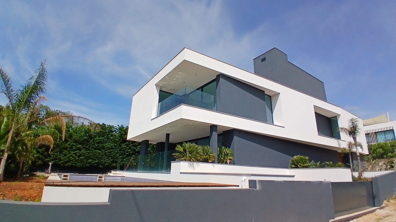 House in Almancil - Image 2