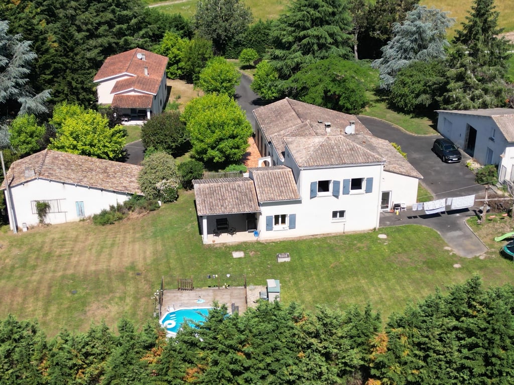 House in Chevanceaux