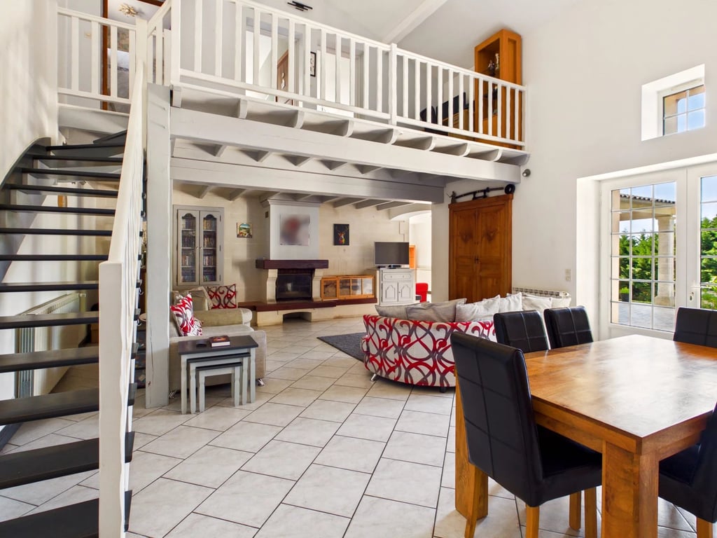 House in Chevanceaux - Image 3