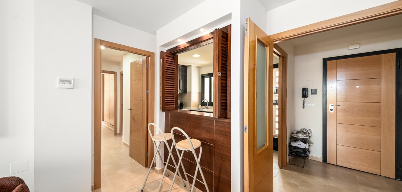 Apartment in Hacienda del Alamo - Image 2