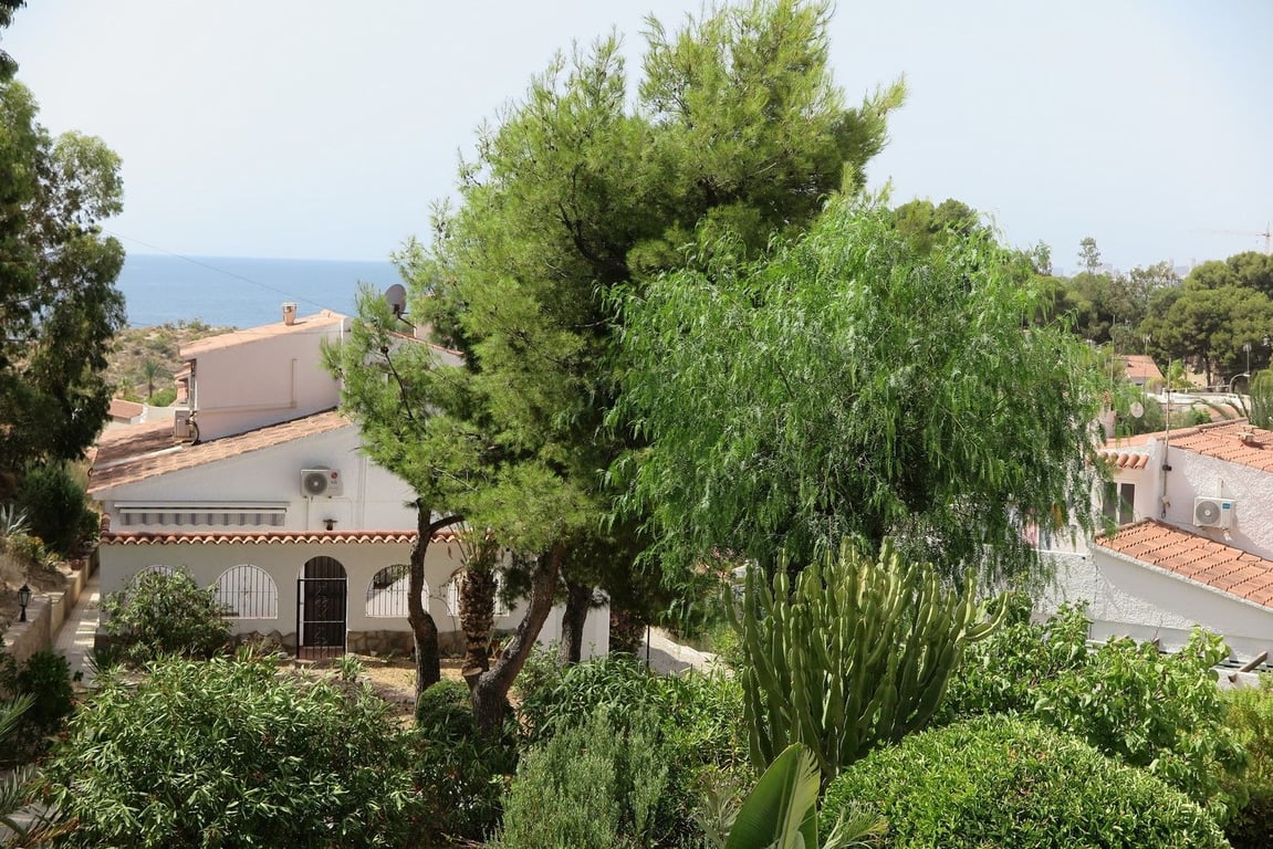 House in El Campello - Image 2