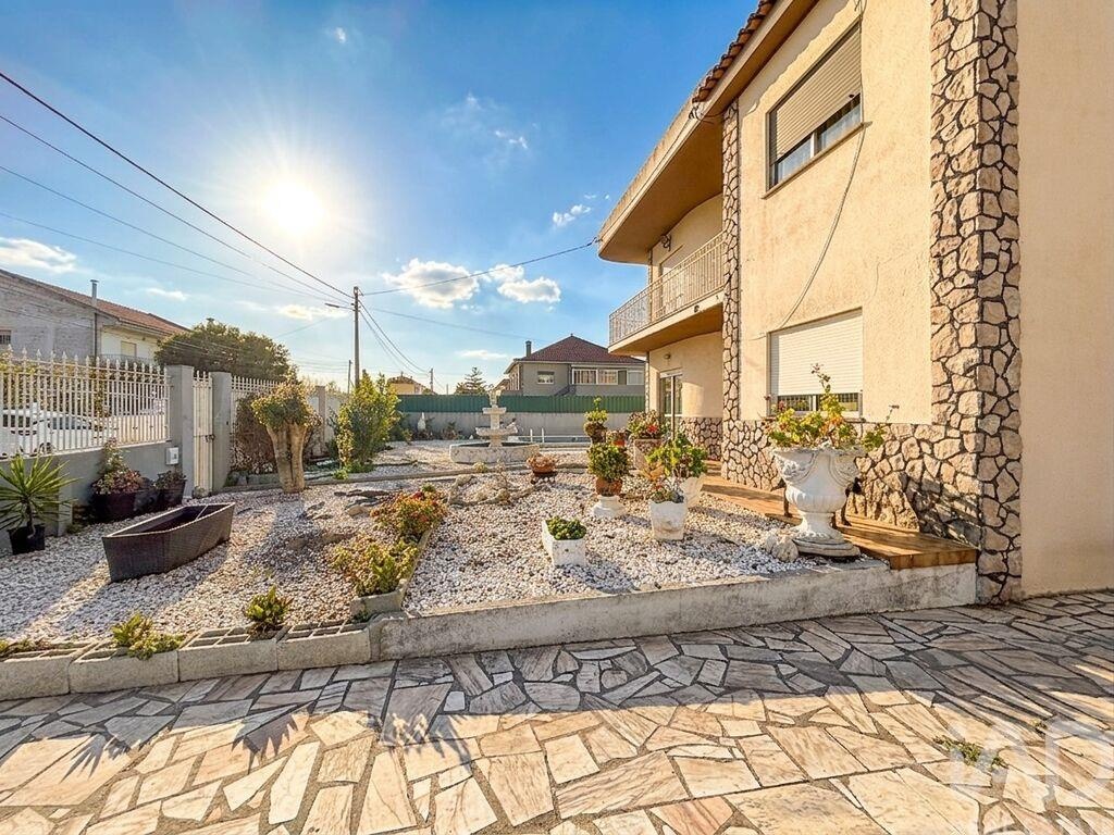 House in Fernao Ferro - Image 3