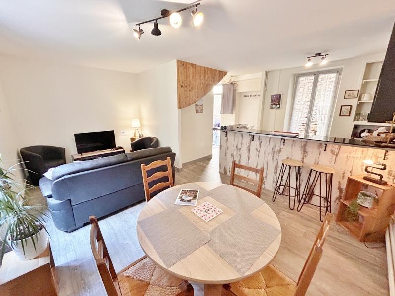 House in Sarlat-la-Caneda - Image 2