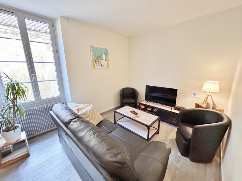 House in Sarlat-la-Caneda - Image 3