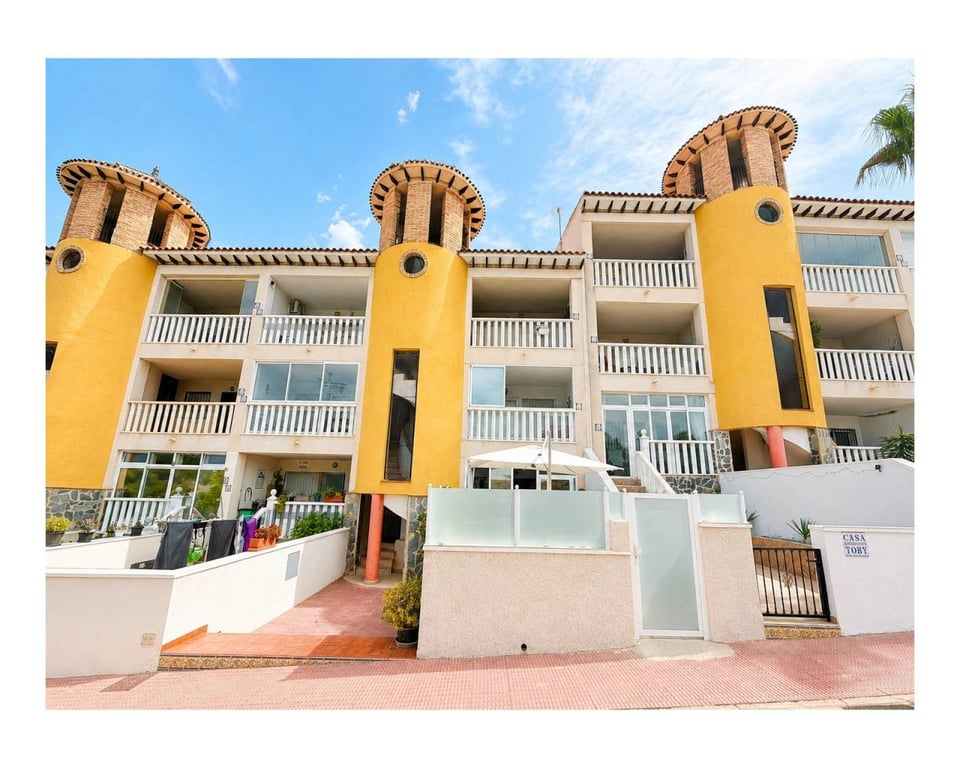 Apartment in Villamartin