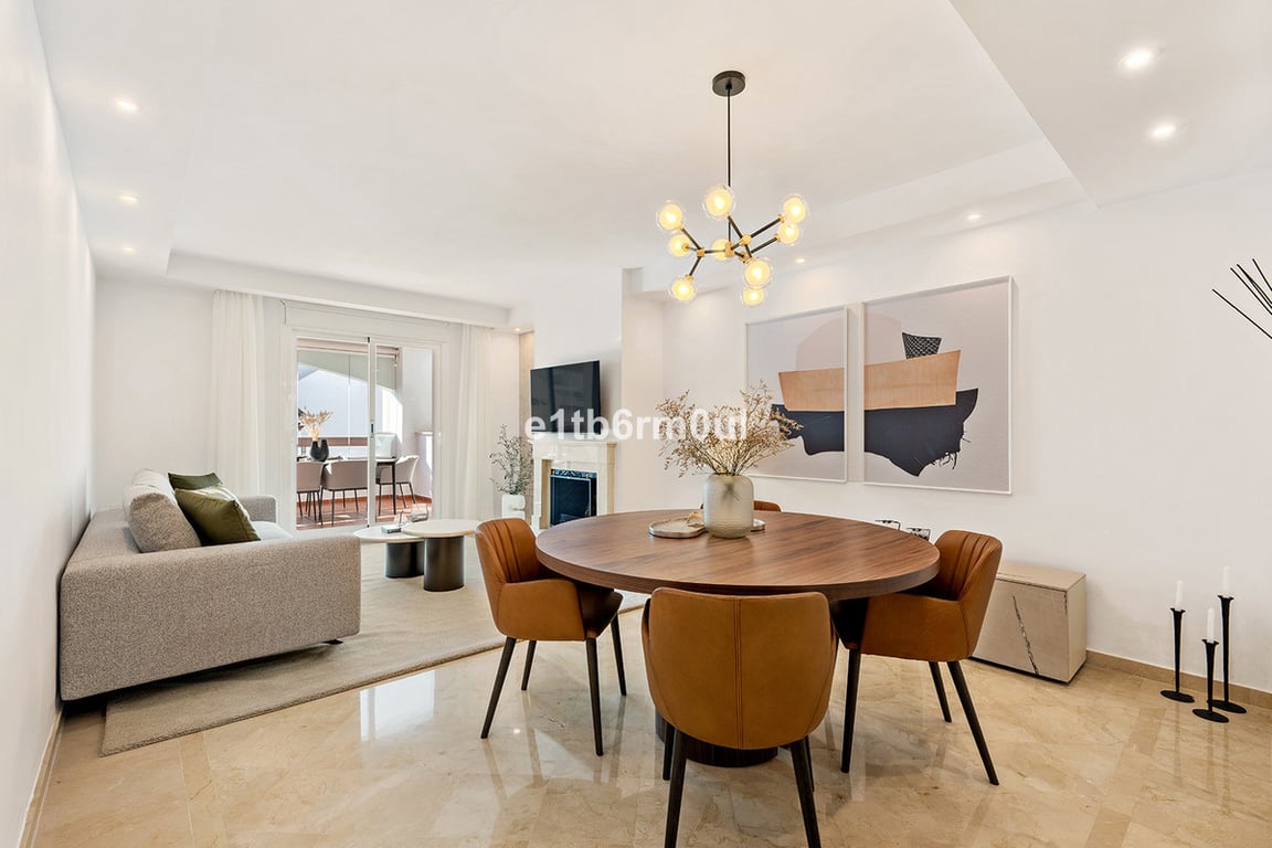 Apartment in Nueva Andalucia