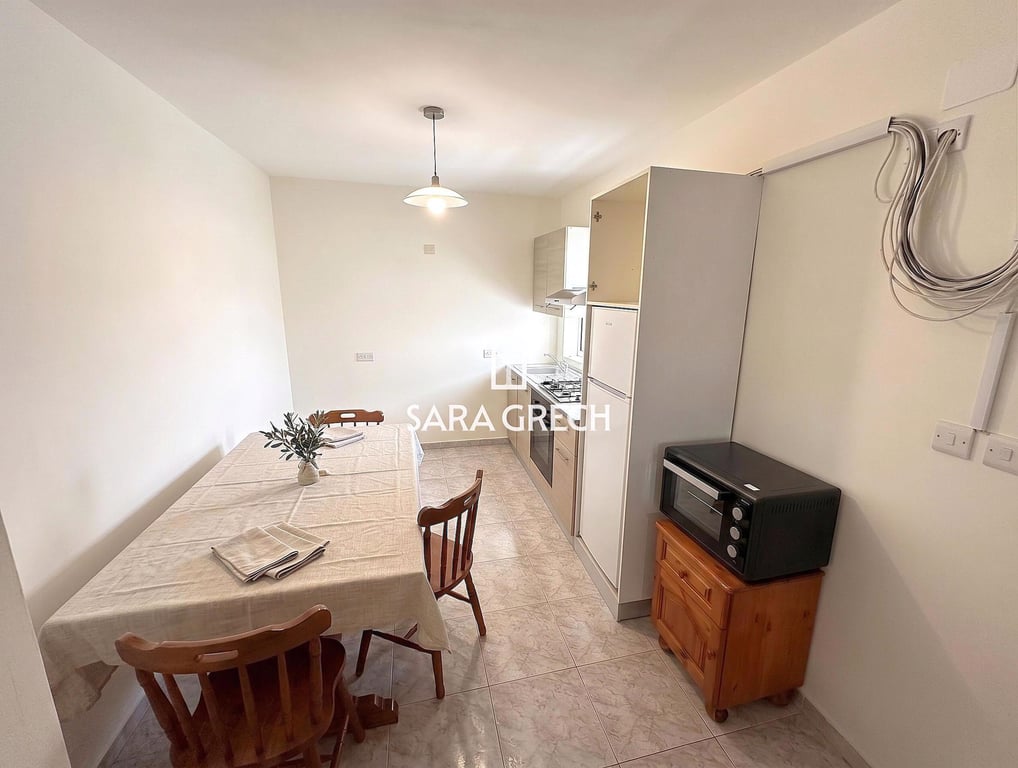 Apartment in Saint Paul's Bay - Image 2