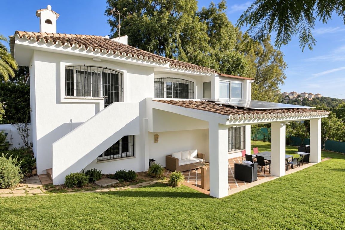 House in Elviria - Image 3