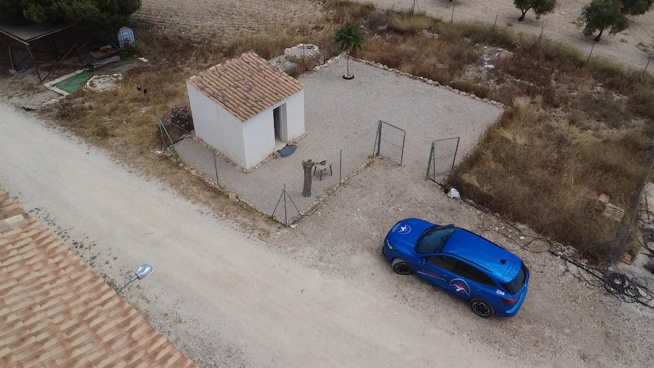 Farm, Ranch or Equestrian in Lel - Image 3