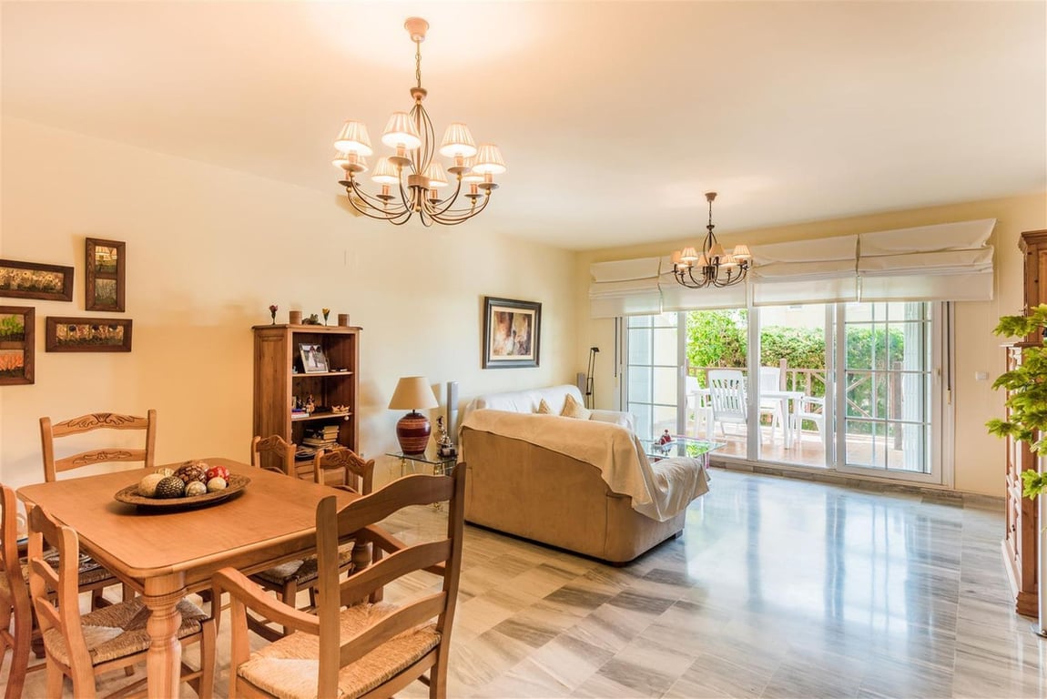 Apartment in Cabopino - Image 3