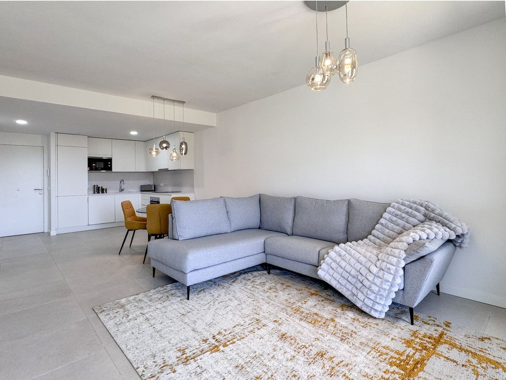 Apartment in La Cala De Mijas - Image 3