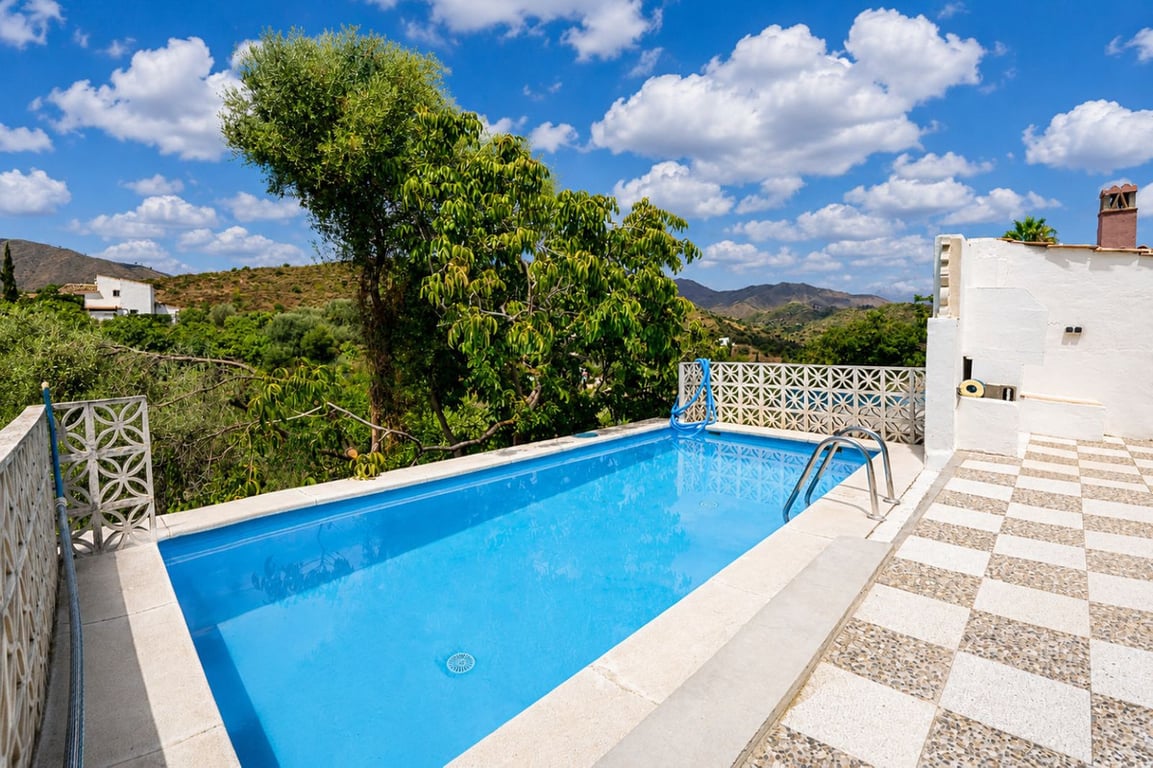 Apartment in Malaga - Image 3