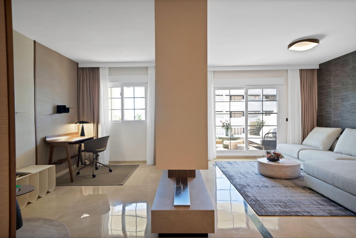Apartment in Marbella - Image 3