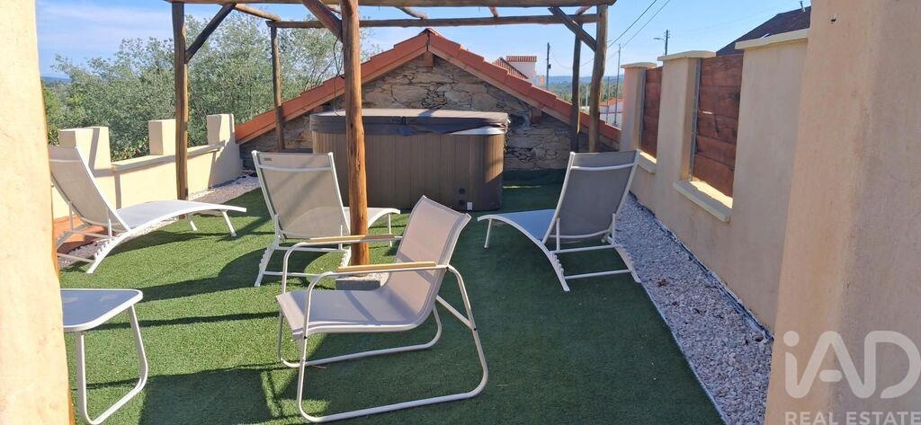 House in Santo Andre das Tojeiras - Image 2