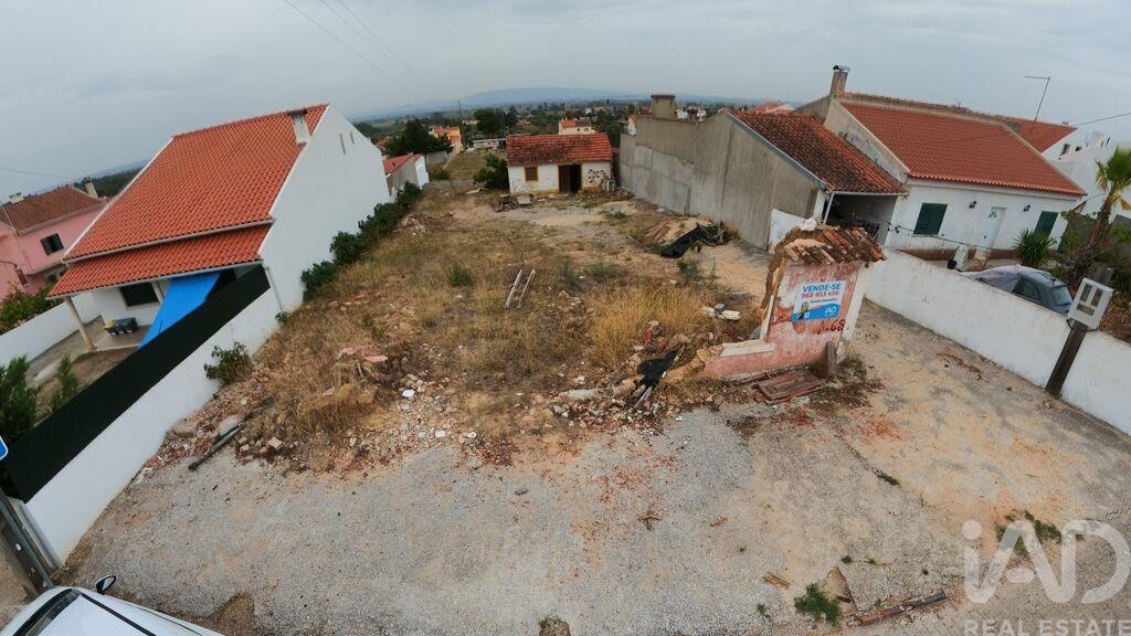 House in Carregueira - Image 2