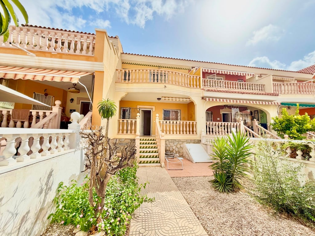 House in Dona Pepa - Image 2